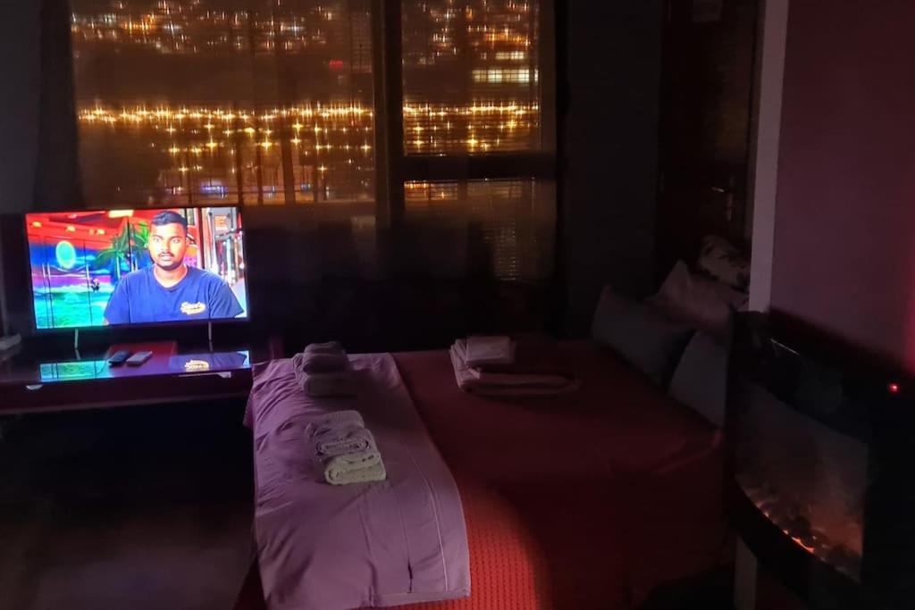 Unique Studio- Great Balcony And View! Parking Possibility! Велико Търново Екстериор снимка